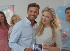 Gender reveal party telereklaam